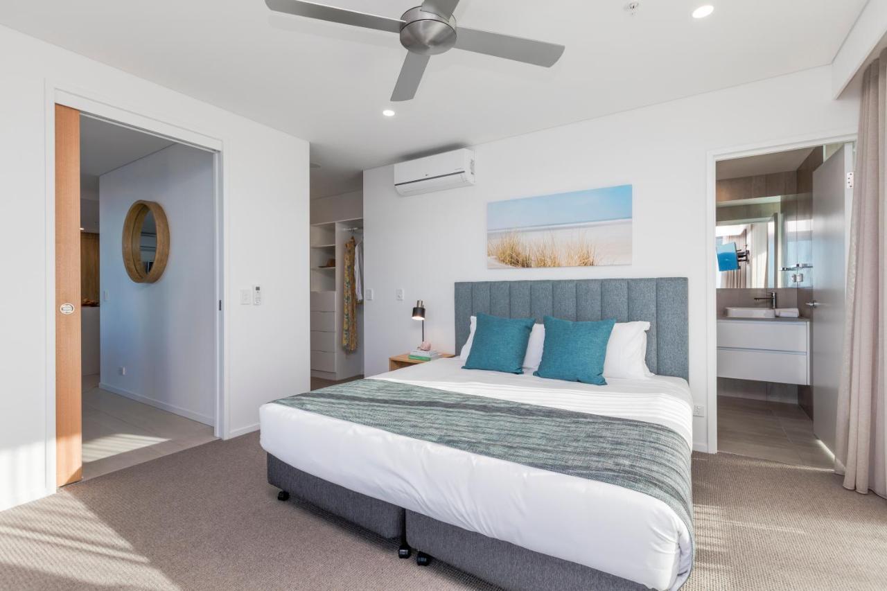 Sky Broadwater Apartments Southport Экстерьер фото